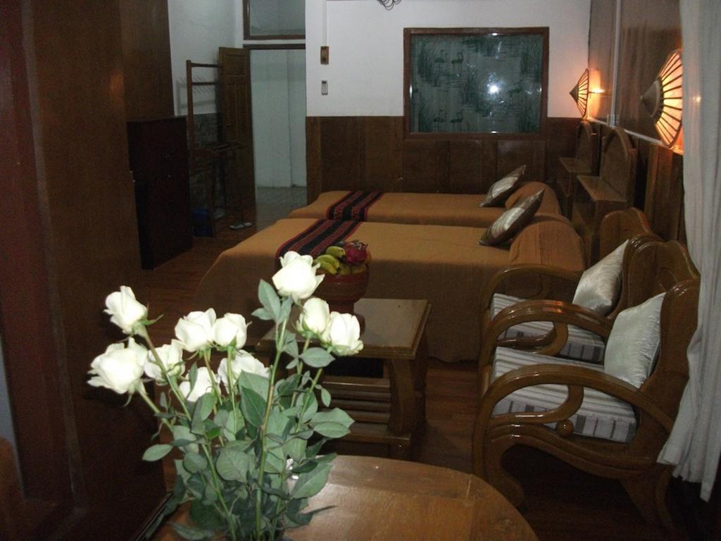 Mingalar Inn Inle Lake Экстерьер фото