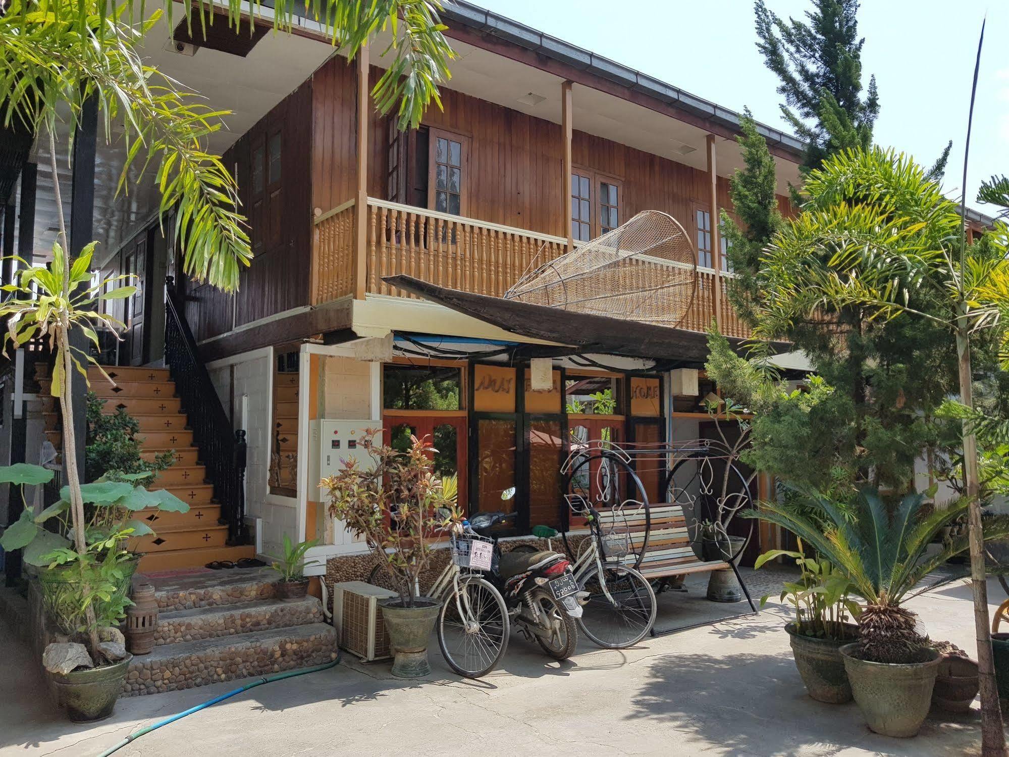 Mingalar Inn Inle Lake Экстерьер фото
